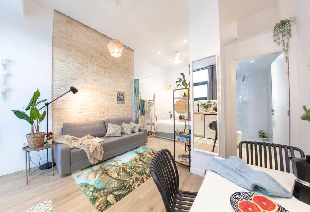 Al5 Seaside Bliss-Stylish Loft Steps From Malvarrosa Valence Extérieur photo